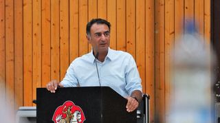 Der Bensheimer Stadtrat und Finanzdezernent Adil Oyan wurde am Montag zum Ersten Kreisbeigeordneten in Groß-Gerau gewählt.