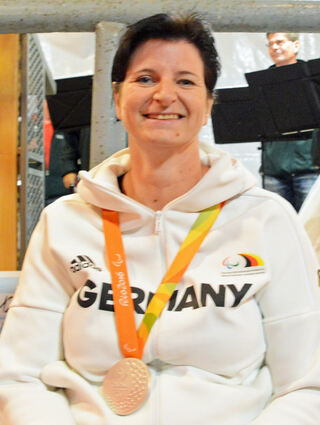 Anne Brießmann bei ihrer Ehrung