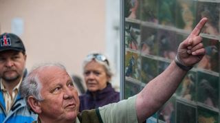 Hubert Diry ist nicht nur Waidmann, sondern auch passionierter Vogelkundler. Dabei steht er in den – ehrenamtlichen – Diensten der Vogelwarte Helgoland. Im nächsten Jahr wird der Vogelkenner zum wiederholten Male gemeinsam mit der Stadt Zwingenberg zu einer Vogelstimmenwanderung einladen.