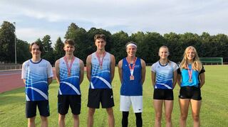 Erfolgreiche Leichtathleten bei HM und DJM (v.l.): David Hügel, Benjamin Gang, Nicolas Gelbarth, Jonas Helfrich, Marlena Bestian und Pia Pätzel.