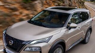 Kantig kommt der X-Trail in seiner vierten Auflage daher.