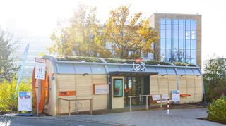 So sehen die Teo-Lädchen der Supermarktkette Tegut aus. Der Ortsbeirat würde einen solchen Selbstbedienungs-Nahversorger gerne nach Fehlheim holen, die Suche nach einem geeigneten Standort gestaltet sich aber schwierig.