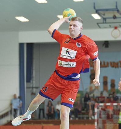 Niklas Fries erzielte zwar neun Tore, trotzdem unterlag der TVG deutlich.