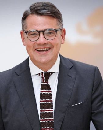 Der hessische Ministerpräsident und CDU-Landesvorsitzende Boris Rhein besucht heute den Nominierungsparteitag der Christdemokraten in Bensheim.