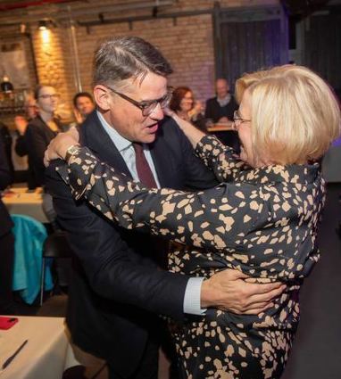 Boris Rhein gratulierte Birgit Heitland