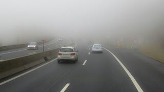 mid Groß-Gerau - Die richtige Beleuchtung ist nicht nur in der Dunkelheit oder Dämmerung wichtig, auch bei schlechten Sichtverhältnissen wie Nebel.