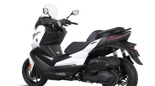 mid Groß-Gerau - Neu auf dem deutschen Markt: der 350er Maxi-Sportroller von Voge.