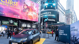 mid Groß-Gerau - Ein Münchener in New York: Der Sion debütiert am Times Square.