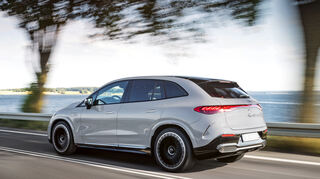 mid Groß-Gerau - Die Proportionen des EQE SUV kombinieren Funktion und Ästhetik mit dem sportlichen Charakter des SUV.