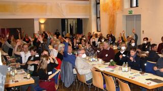 Zur Synodentagung treffen sich die Vetreter des Evangelischen Dekanats Bergstraße in Lampertheim.