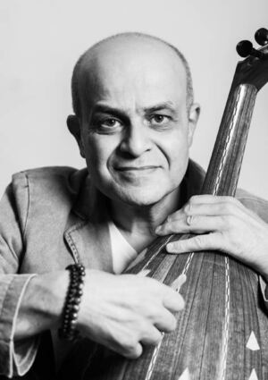 „Oriental Spirits meets Jazz“, so lautet der Titel eines Konzerts mit Basim Darwisch (l.) und Matthias Frey, zu dem die Stadt Zwingenberg in Kooperation mit dem Theater Mobile für den 3. Dezember, Samstag, einlädt.