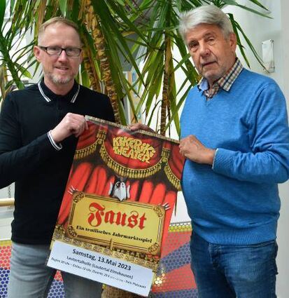 Peter Schuster und Alfred Hogen wollen das Kikeriki-Theater nach Lautertal holen.