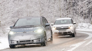 mid Groß-Gerau - Abstandhalten ist bei winterlichen Straßenverhältnissen besonders ratsam.