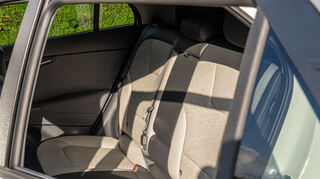 mid Groß-Gerau - Zwei Isofix Halterungen befinden sich im Fond.