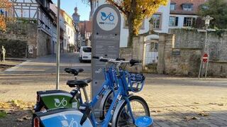 An 16 Standorten stehen insgesamt 56 Smartbikes zur Verfügung.