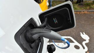 Die Zahl der öffentlich zugänglichen Ladepunkte für Elektroautos soll auch in Zwingenberg und Rodau höher werden. Ein dichtes Ladenetz gilt als eine zentrale Herausforderung für einen Durchbruch für E-Autos auf dem Massenmarkt.