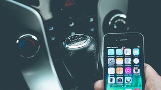mid Groß-Gerau - Eine fehlende Möglichkeit zur Integration des Smartphones kann zum Ausschlusskriterium beim Autokauf werden.