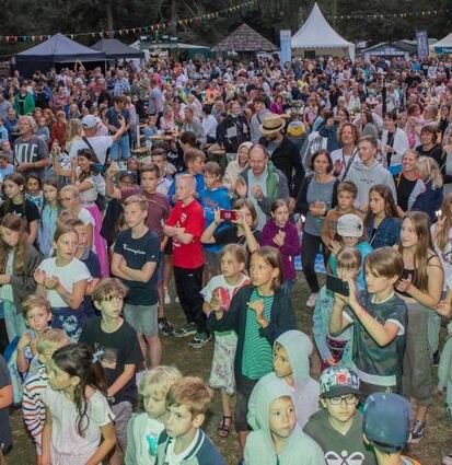 Vor allem bei jungen Familien ist das Birkengarten-Festival sehr beliebt. Das Live-Programm begeistert.