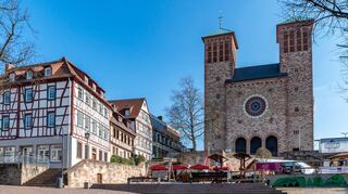 Wie der Bensheimer Marktplatz der Zukunft aussieht, wird sich nach wie vor zeigen müssen. Der Ideenwettbewerb musste im Dezember jedenfalls gestoppt werden.