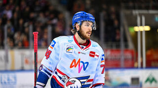 Ryan MacInnis schoss in Bremerhaven das einzige Tor für Mannheim.