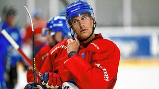 Anfang Januar soll Tyler Gaudet wieder für die Adler stürmen.