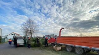 Die Jugendfeuerwehr holt am kommenden Samstag ausgediente Weihnachtsbäume in Einhausen ab.