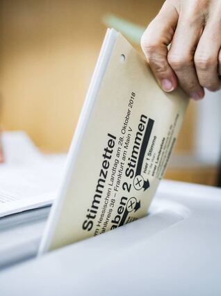Wann genau der nächste hessische Landtag gewählt wird, ist noch unklar, doch die Fraktionen bereiten sich merklich auf die Wahlen vor.