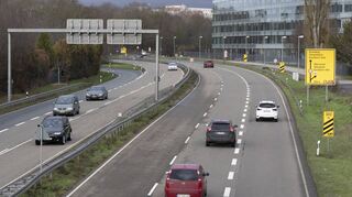 Die L 3005 bei Eschborn gehört zu den meistbefahrenen Strecken in Hessen.