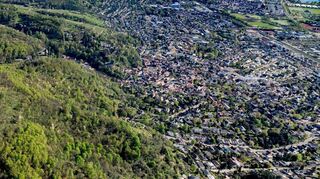 Die Grundsteuer wird in diesem und im nächsten Jahr in Bensheim nicht erhöht. Was danach kommt, hängt von der weiteren Entwicklung des Etats ab. Die Stadtverordneten wollen eine Mehrbelastung für die Bürger an dieser Stelle allerdings vermeiden.