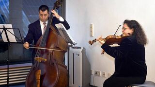 Anamaria und Marco Tesei umrahmten die Einweihungsfeier.