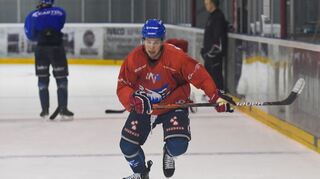 Mannheims Mark Katic beim Training der Adler Mannheim.