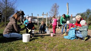 Schlierbach, Großreinemachen im Ort und in der Natur, 18.03.2023; Foto: Thomas Zelinger