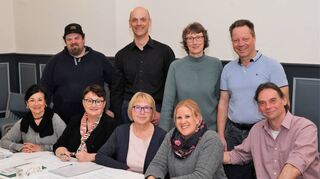 Der Geschichtsverein Zwingenberg um Vorsitzende Ingrid Krimmelbein (sitzend in der Mitte) ist insgesamt sehr gut aufgestellt, das Museumsteam sucht für die Sonntagsdienste allerdings noch personelle Unterstützung.