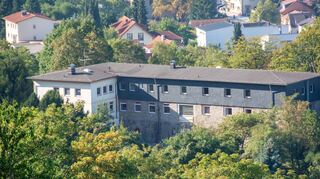 Die Stadt Zwingenberg will die ehemalige Jugendherberge erwerben, das Gebäude soll zukünftig Geflüchteten als Unterkunft dienen.