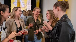 Beim Bergsträßer Weintreff im Bensheimer Bürgerhaus konnten am Samstag 170 Weine und Sekte verkostet werden.