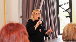 Bettina Heindtel referierte an beiden Ausstellungstagen über das Thema „Gesundheit im 21. Jahrhundert“.