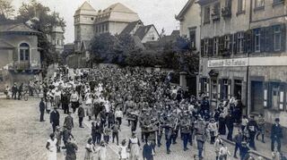 So sah der Ritterplatz im Jahr 1916 aus.