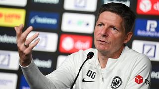 „Ich bin als Langweiler gekommen und gehe als emotionaler Typ. Das hat Eintracht Frankfurt mit mir gemacht“, stellte Trainer Oliver Glasner fest.