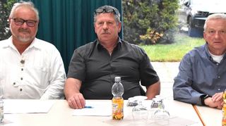Der Vorstand der Jagdgenossen Einhausen-Nord mit (von links) Schriftführer Winfried Knaup, Vorsitzender Martin Wachtel und Kassenwart Heinz Bauer.