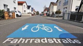 Eine Fahrradstraße in Lorsch. 46 Prozent der Befragten in Lorsch stimmen der Aussage „Bei uns machtRadfahren Spaß“ zu.