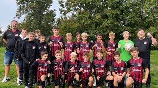 Die Fußball-D-Junioren des JFV Bensheim/Auerbach spielten eine überragende Saison und holten sich vorzeitig die Meisterschaft in der Gruppenliga.
