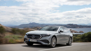 mid Groß-Gerau - Neuer Klassiker unter den Kombis: das jüngste T-Modell der Mercedes-E-Klasse.