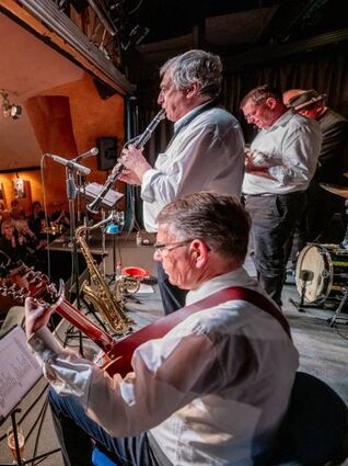 Die Blütenweg-Jazzer spielen am Sonntag in Bensheim.