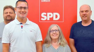 Peter Velten, Marcel Claros, Erika Cermak und Dirk Sander sind Delegierte für die Europawahldelegiertenkonferenz des Unterbezirks Bergstraße.