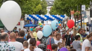 Trotz des schwül-warmen Wetters und einiger Regentropfen blieb die Stimmung entspannt und positiv.