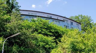 In das ehemalige Gästehaus der CBM in Schönberg sollen Geflüchtete einziehen. Die Stadt mietet die Immobilie vom Eigentümer.