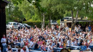 Alles stimmte beim Jubiläumskonzert im Depot. Zuhörer kamen in großer Zahl, hatten viel Freude am Bühnenprogramm und auch das Wetter spielte mit beim Open-Air.
