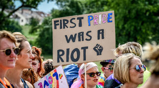 Mehr als eine Party: Bei der Dorfpride geht es auch um politische Forderungen.