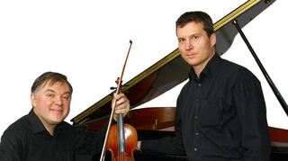 Das Duo Allegro ist am Sonntag im Nibelungensaal zu hören. Der Eintritt zum Konzert im Kultursommer Südhessen ist frei, Spenden sind erbeten.