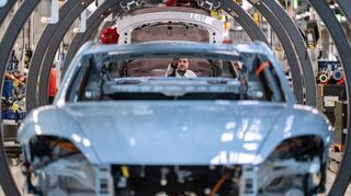 Bei Porsche – hier ein Blick in die Produktion – laufen mehrere Verfahren um Betriebsratsgehälter. Auch beim Mannheimer GKM gibt es Streit um Kürzungen.